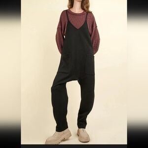 🌻NWT Textured Quilted Black Luca Jumpsuit